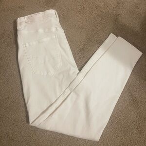 NWT American Eagle Women's White Jeans